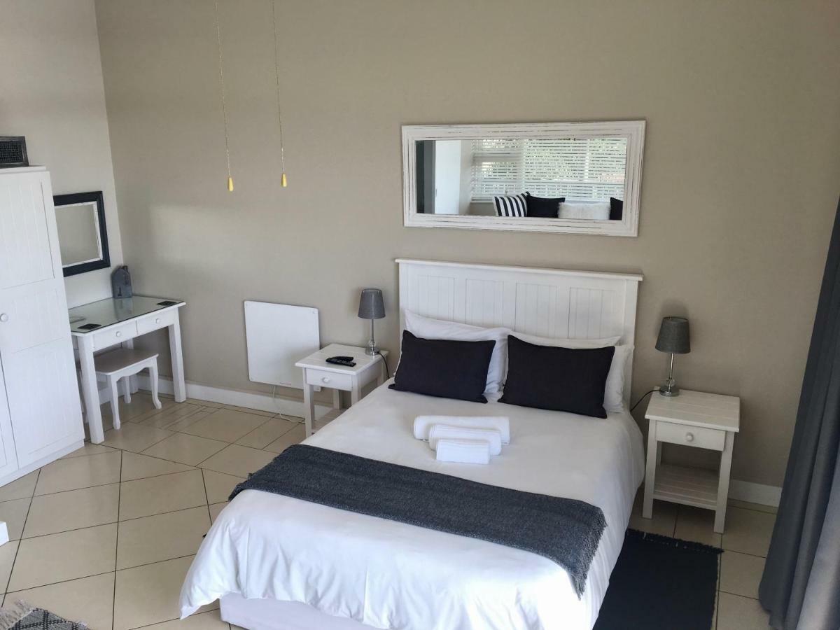 La Mer Guesthouse Port Elizabeth Zewnętrze zdjęcie